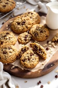 chewy oatmeal chocolate chip cookies